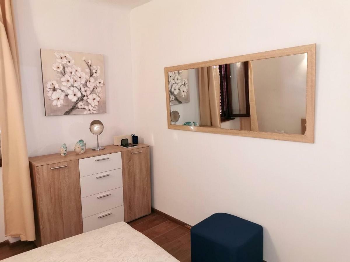 A Charming One-Bedroom Apartment In The Heart Of 'Rovinj' Exteriör bild